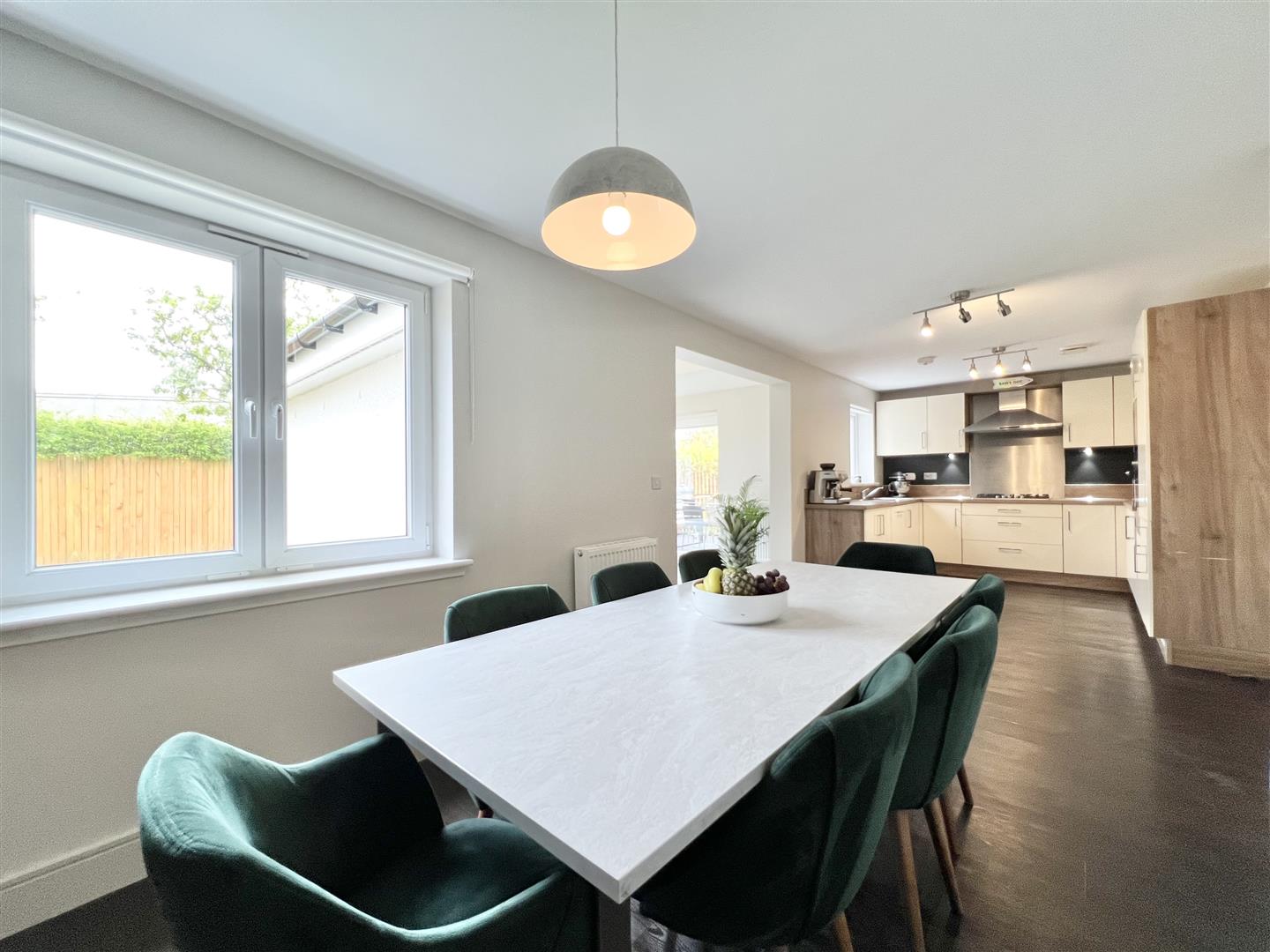 Mcguire Gate, Bothwell, Glasgow Residence Estate Agents